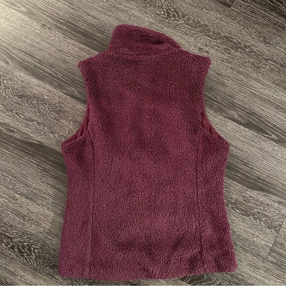 Patagonia Women's Los Gatos Fleece Vest - Picture 4 of 5